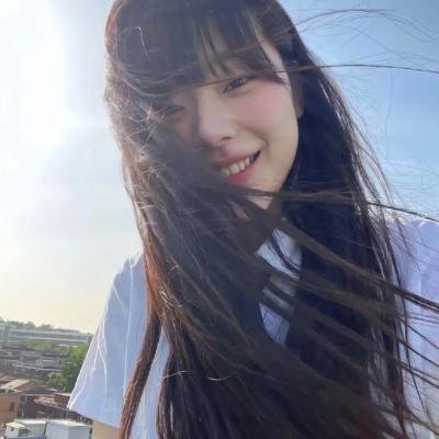 猫眼三姐妹封面